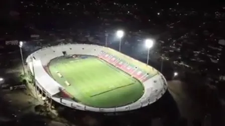 屋外広場照明 Meanwell ドライバー IP66 スキーリゾートライト LED 1000 ワット SMD5050 LED スタジアムフラッドライト